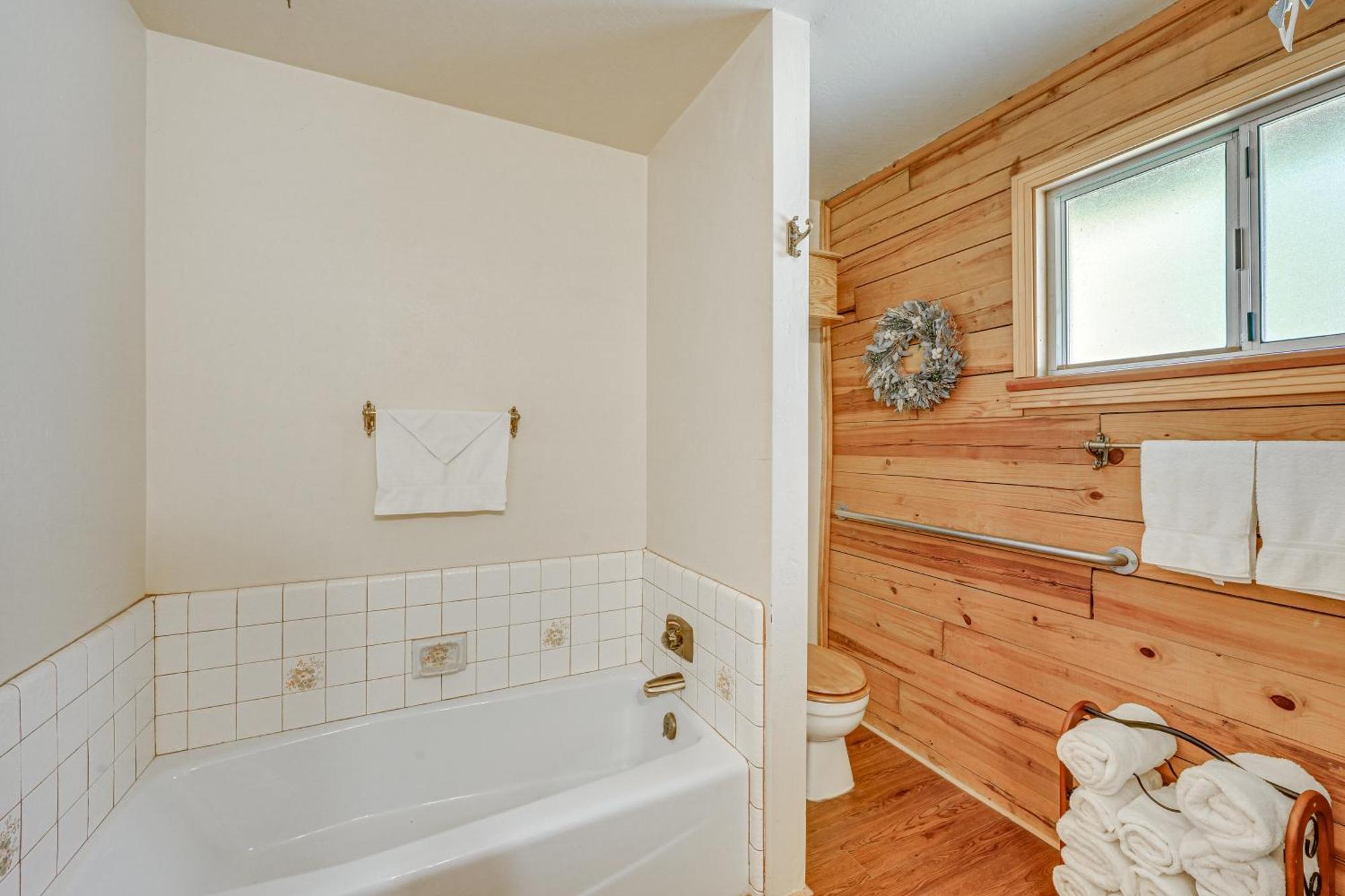 Cozy Family-Friendly Badger Retreat With Fireplace! Extérieur photo