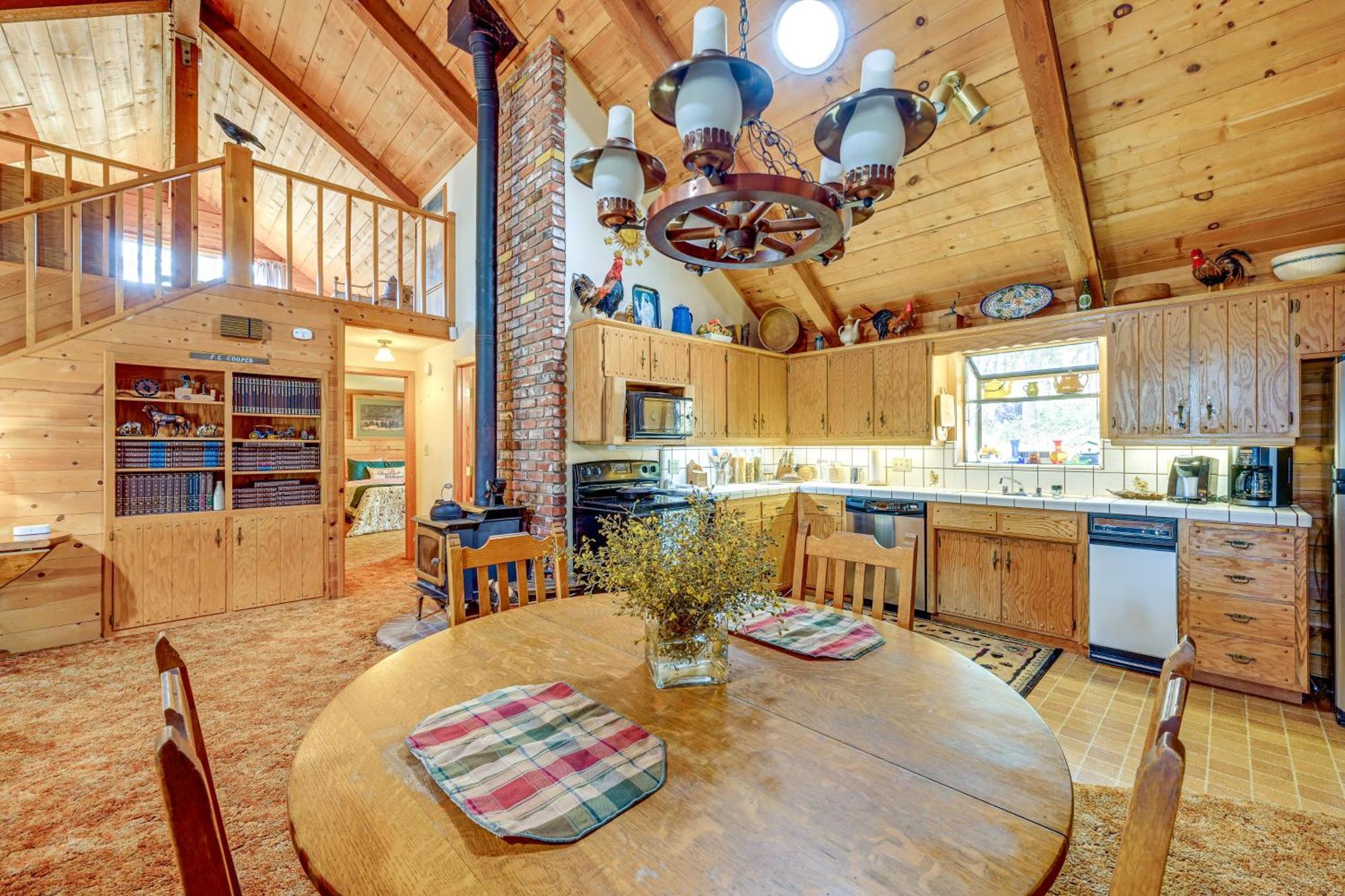 Cozy Family-Friendly Badger Retreat With Fireplace! Extérieur photo